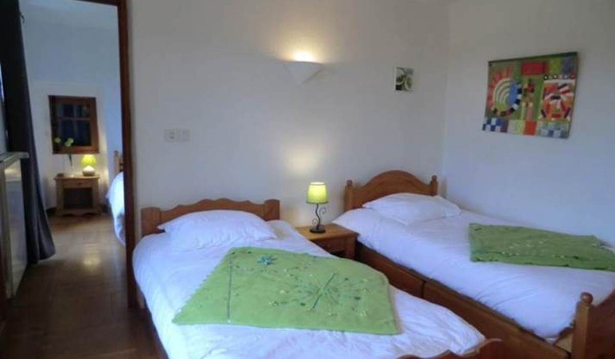 gîte Ombre bleue, ombre bleue du figuier gîtes et chambres d'hôtes avec piscine Ardèche