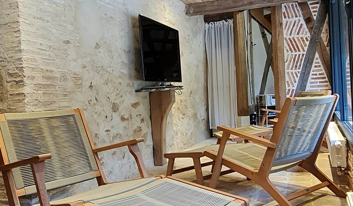 Salon de détente (côté entrée du gîte)