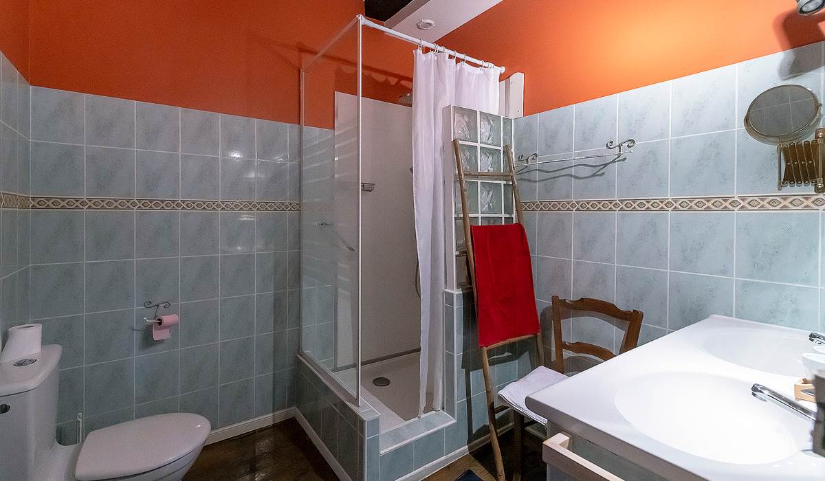 GITE salle de bain d'eau