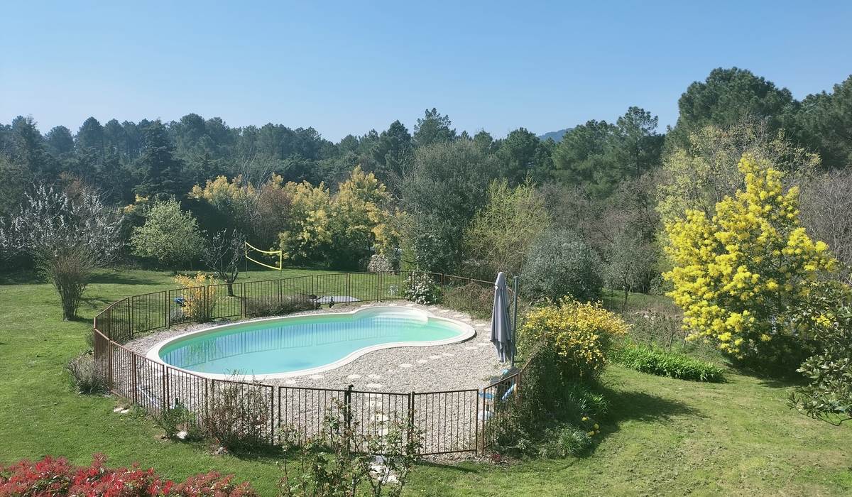 gîte Ombre bleue, ombre bleue du figuier gîtes et chambres d'hôtes avec piscine Ardèche