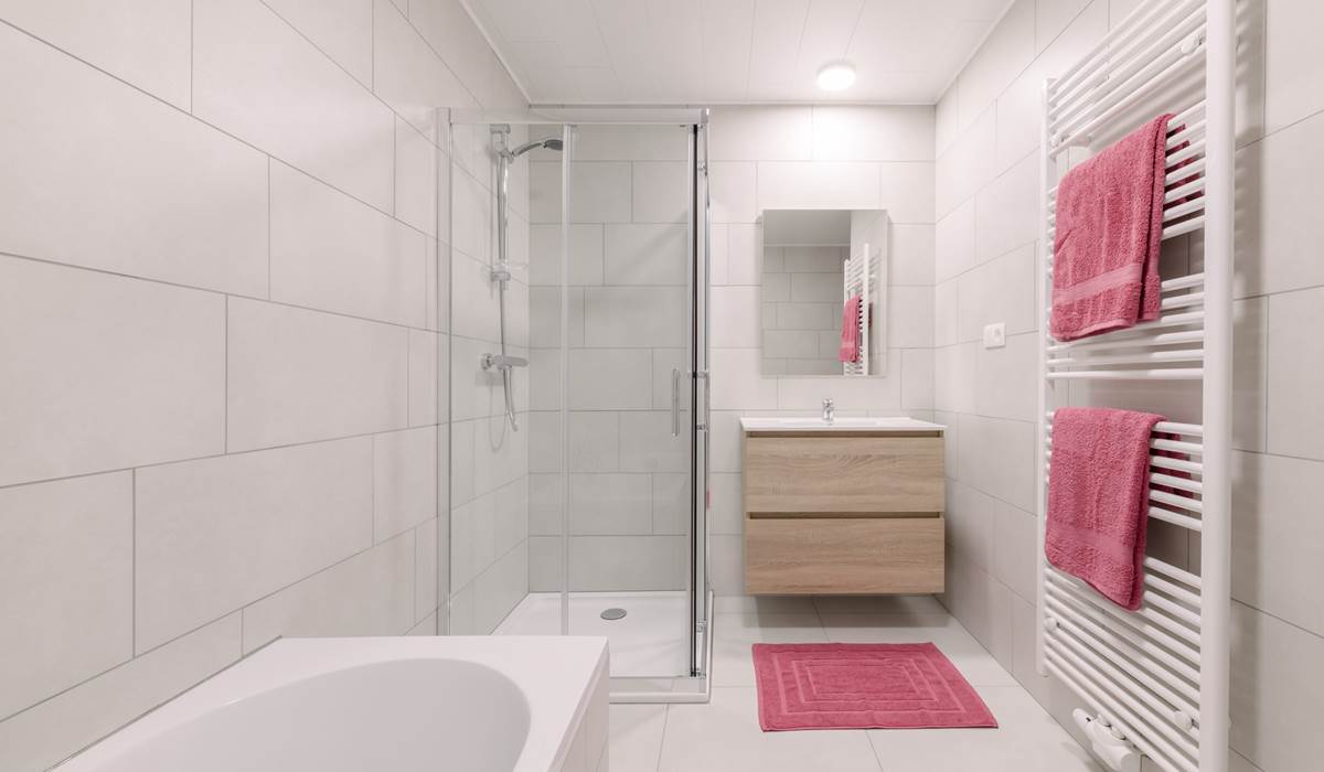 Salle de bain à l'étage