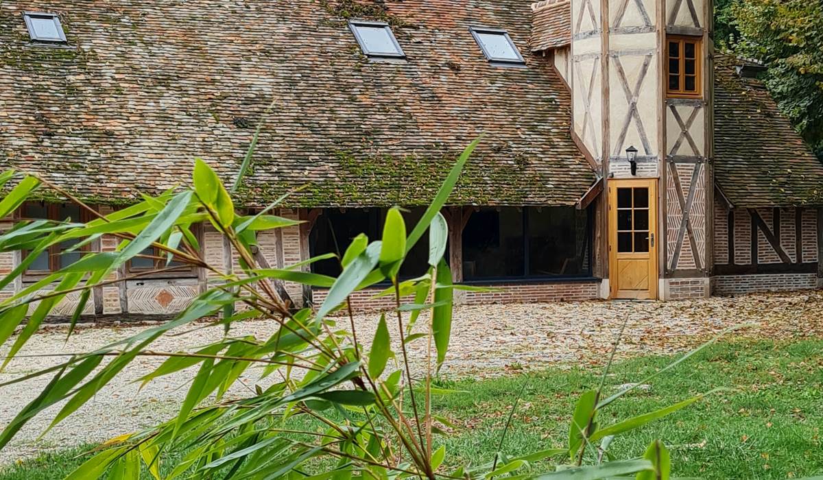 Vue sur le gîte "La Tourelle du château"