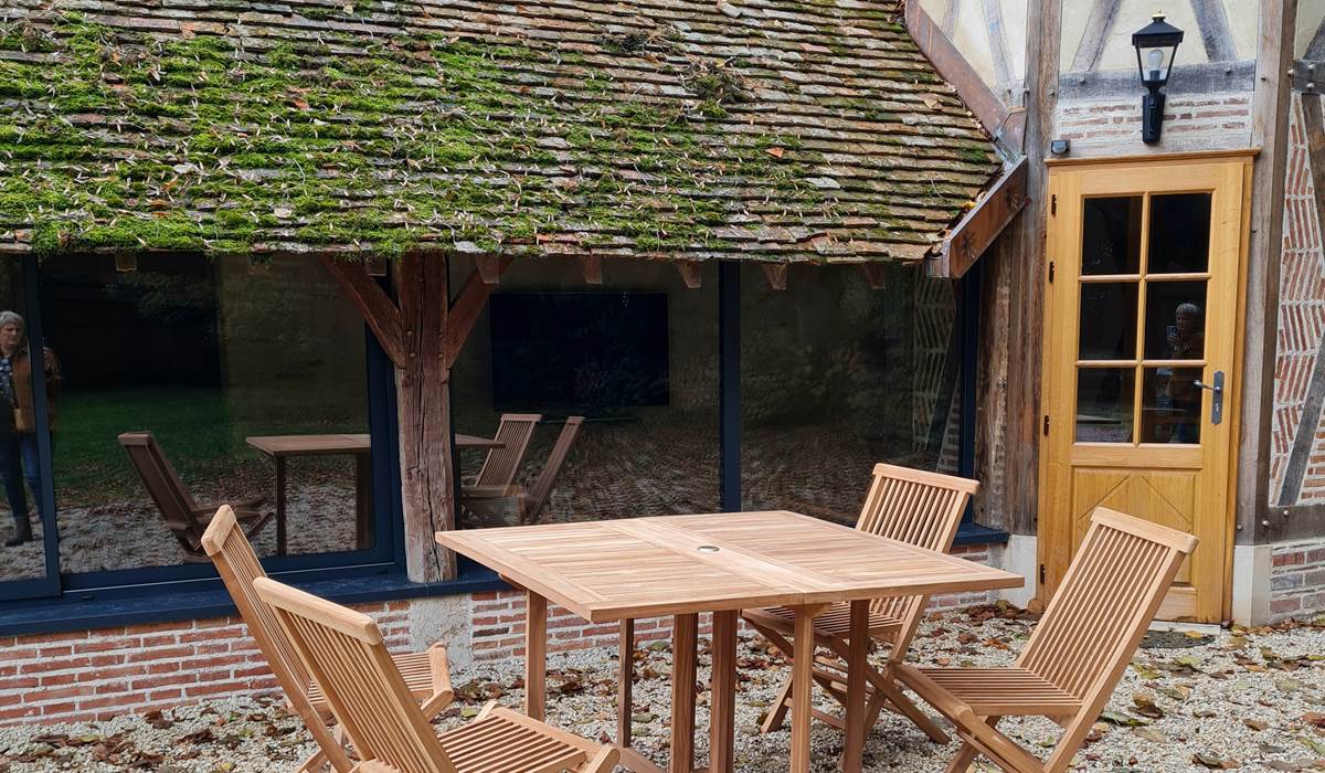 Salon de jardin du gîte