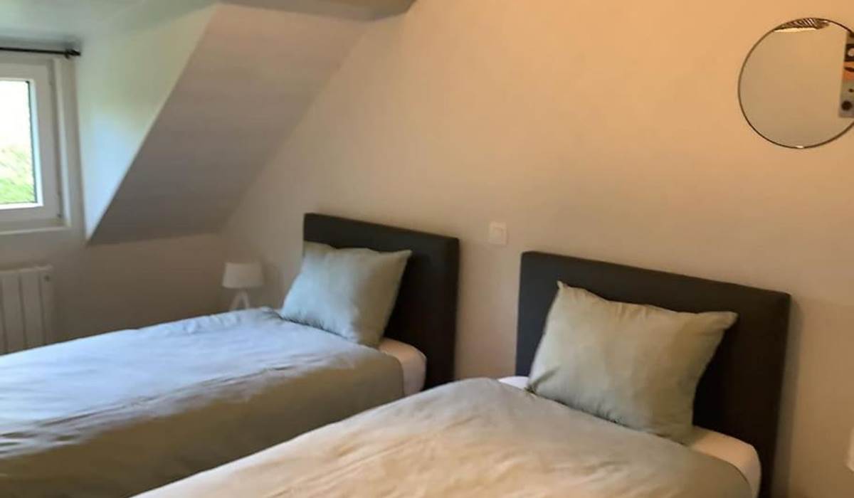 Chambre 2 lits simples
