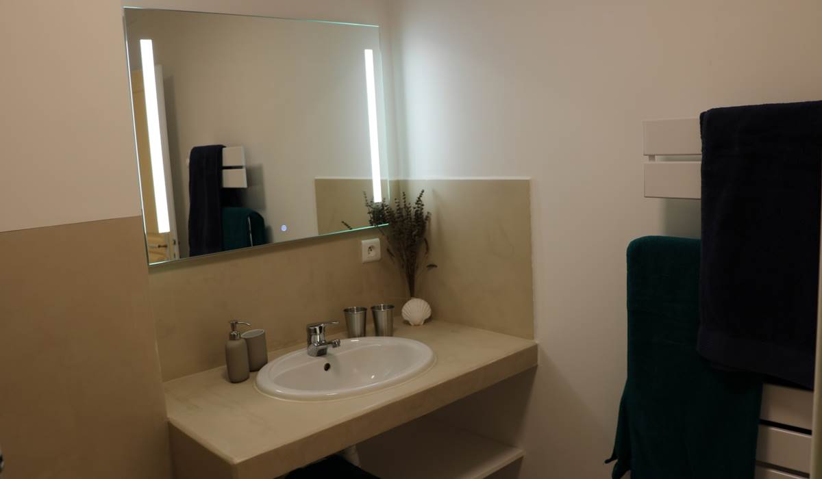 Salle de bain Diège - grand gite Vallée du Célé