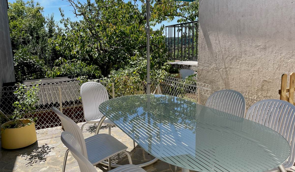 terrasse-detente-Sarlat-vacances