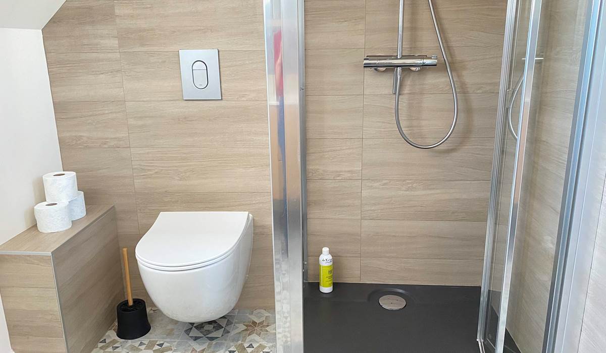 Chambre d'hote la Korrigane_Binic-Etables sur mer_ Hotel_WC