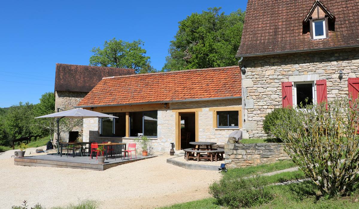 Grand gite terrasse proche Figeac
