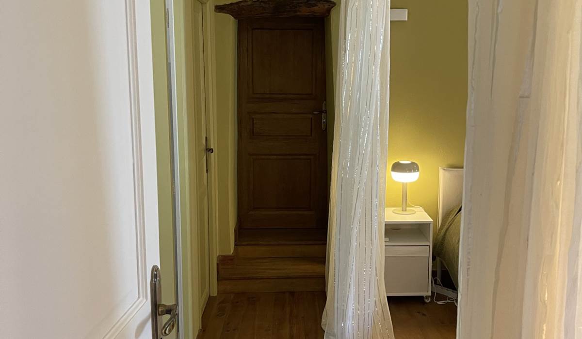 ENTRE´E CHAMBRE OLIVE 2E`ME E´TAGE MF