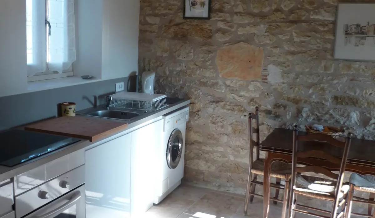 gîte Cahors, cuicine  vieilles pierres authentiques