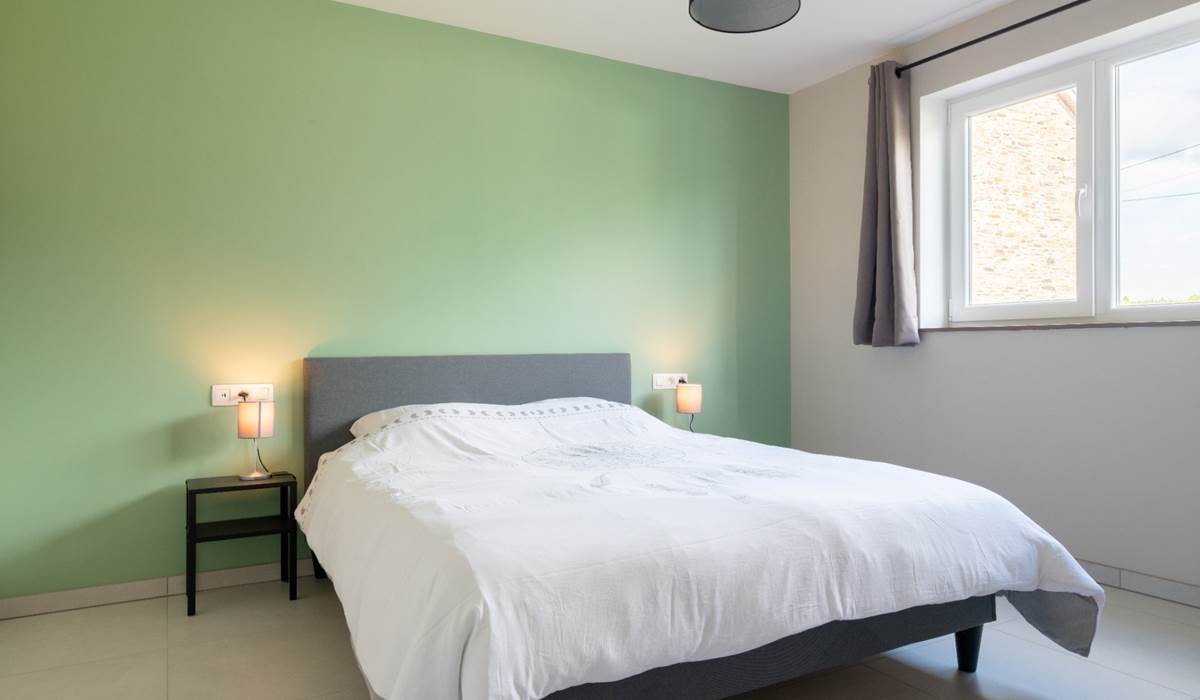 Gîtes de Juliane et Eric - Au jardin de Mamy bleue - gîte 4 personnes - chambre double