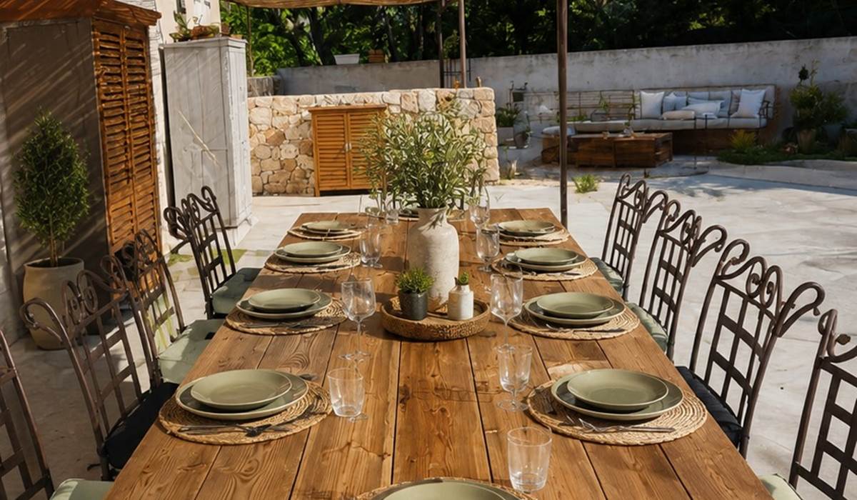 Villa Maluan repas extérieur calme pays de Fayence