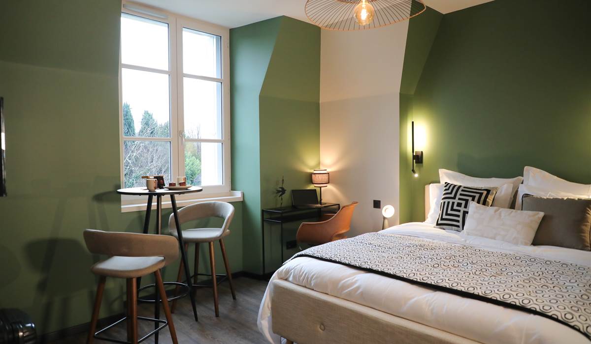APPART HOTEL  (375)