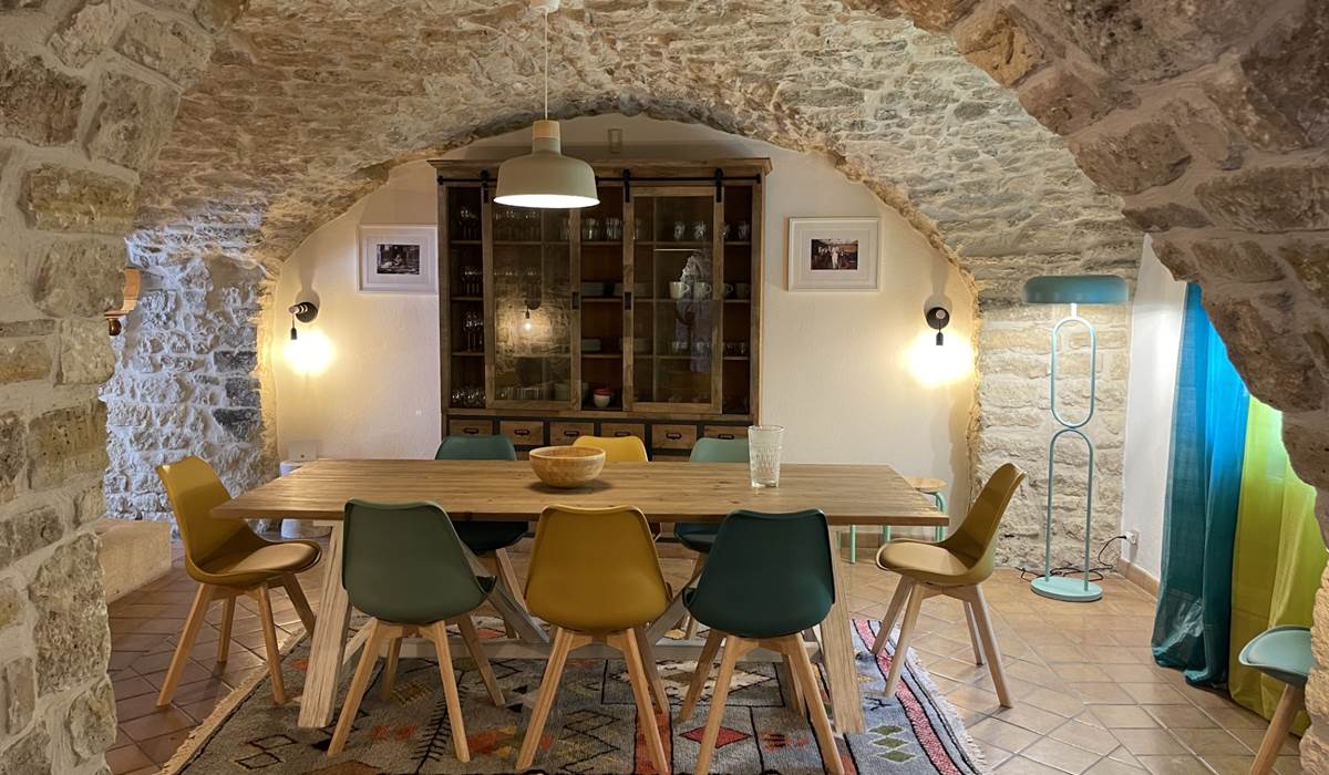SALLE A` MANGER vue d'ensemble MF
