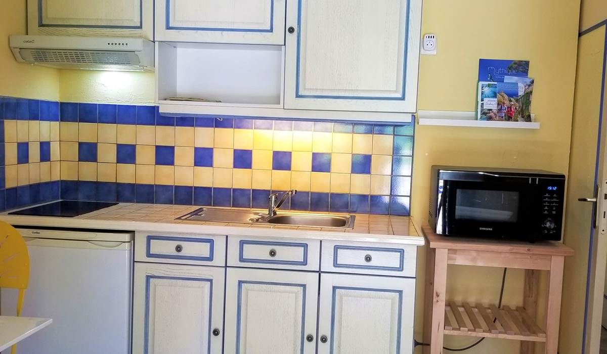 cuisinedeuxpiècesvlh83grimaud