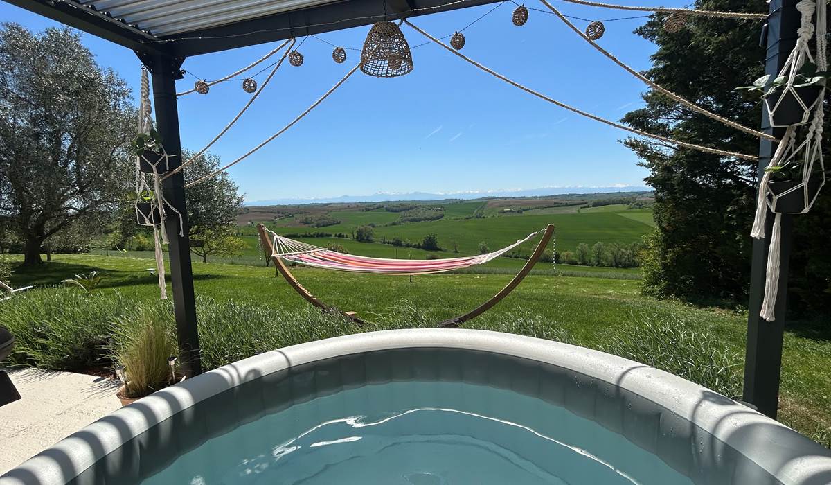 Jacuzzi et piscine