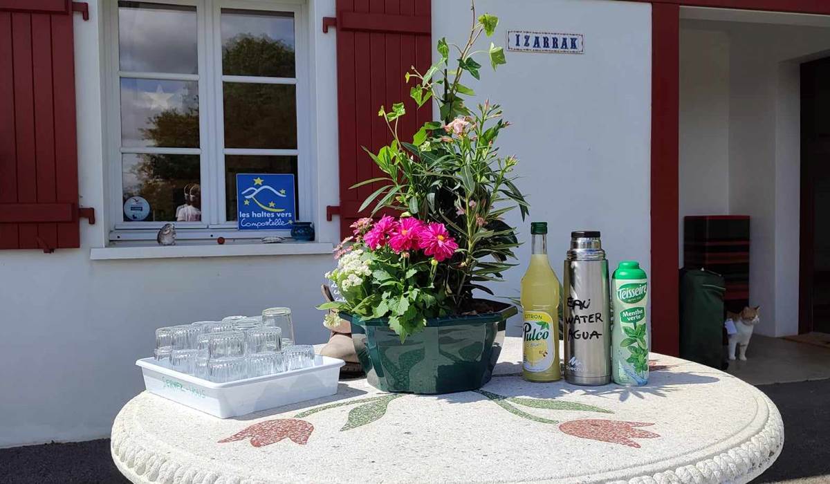 Boissons de bienvenue compostelle ostabat