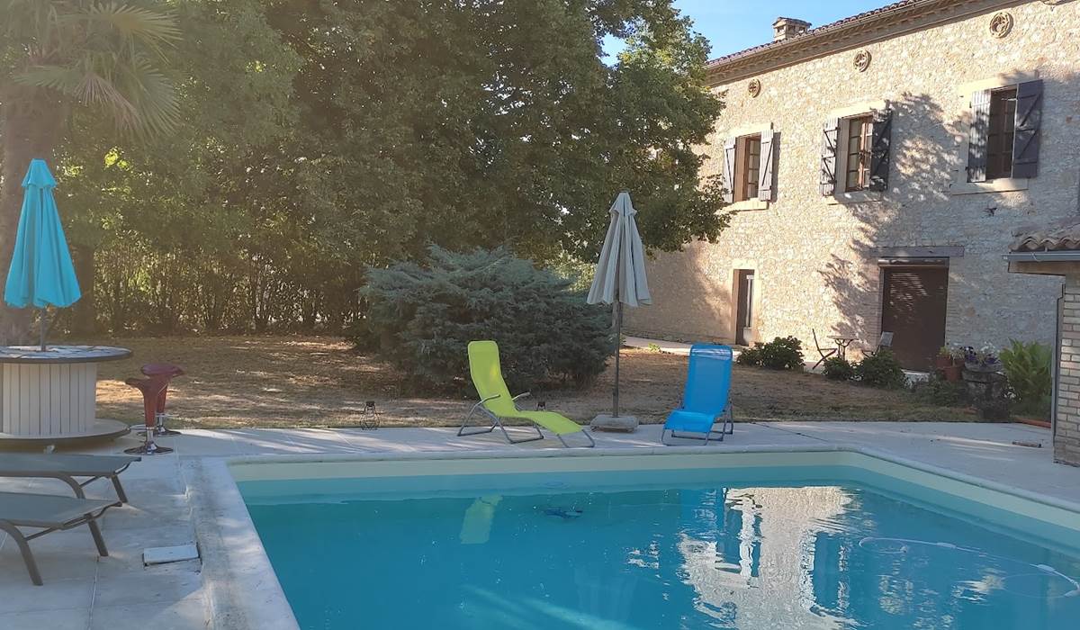 Domaine les Garrigues Piscine