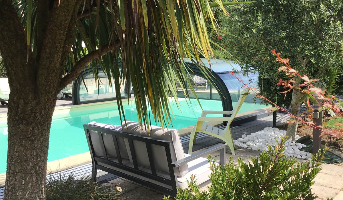 Jardin côté piscine