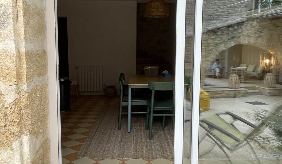 ENTRE´E PAR TERRASSE MI
