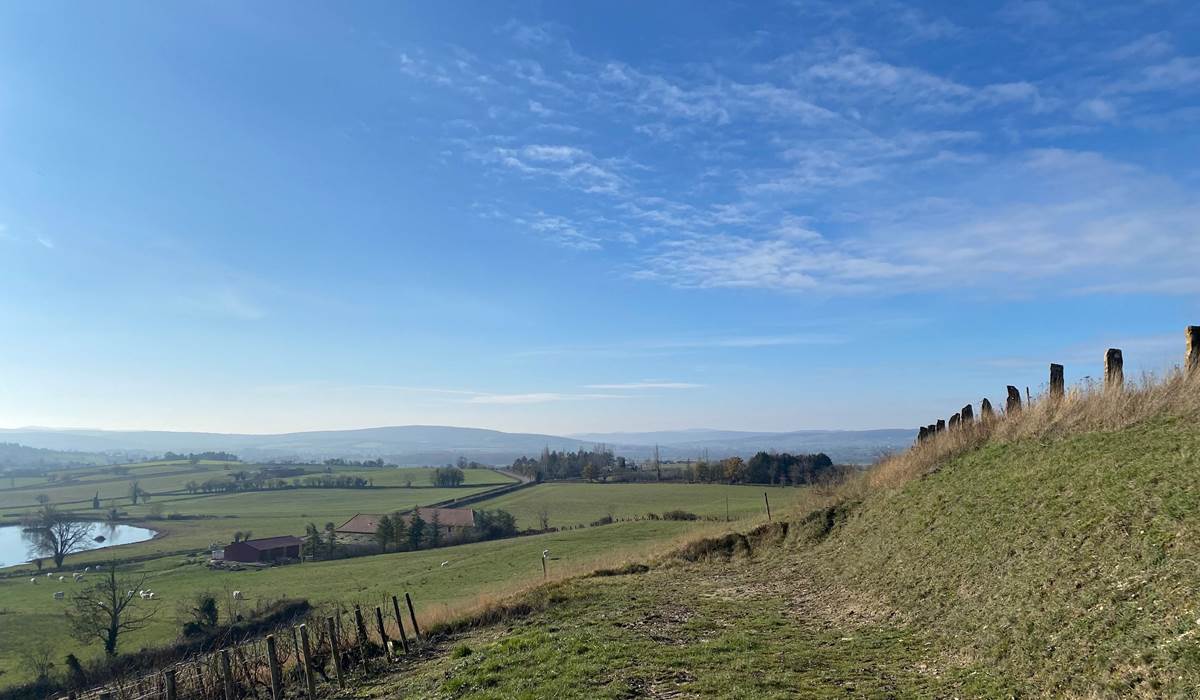 Gite-Etrigny-lacourquinousrelie-environnement_surroundings