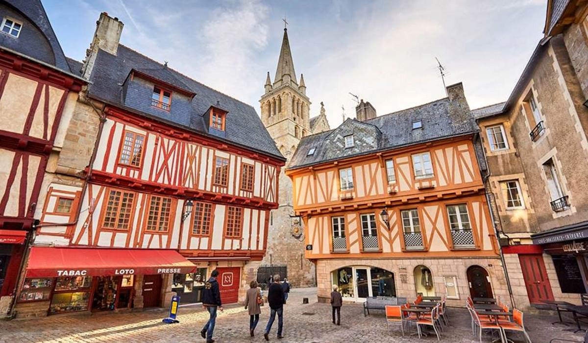 Vannes intra muros