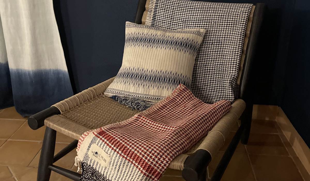 CHAMBRE MARINE-ROUGE 1ER E´TAGE fauteuil MF