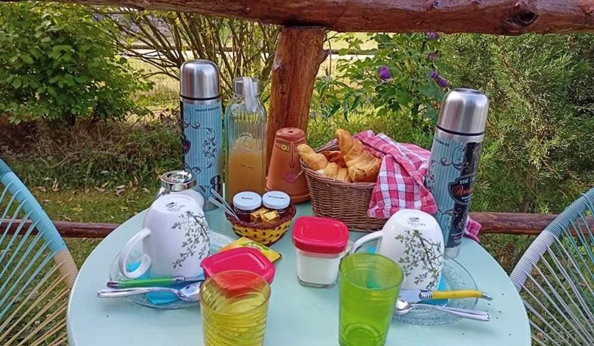 petit déjeuner inclus