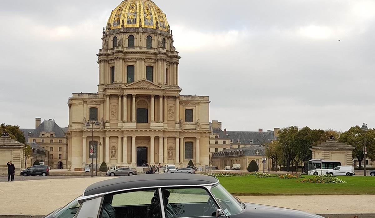 DS CITROEN 1974 A LOUER