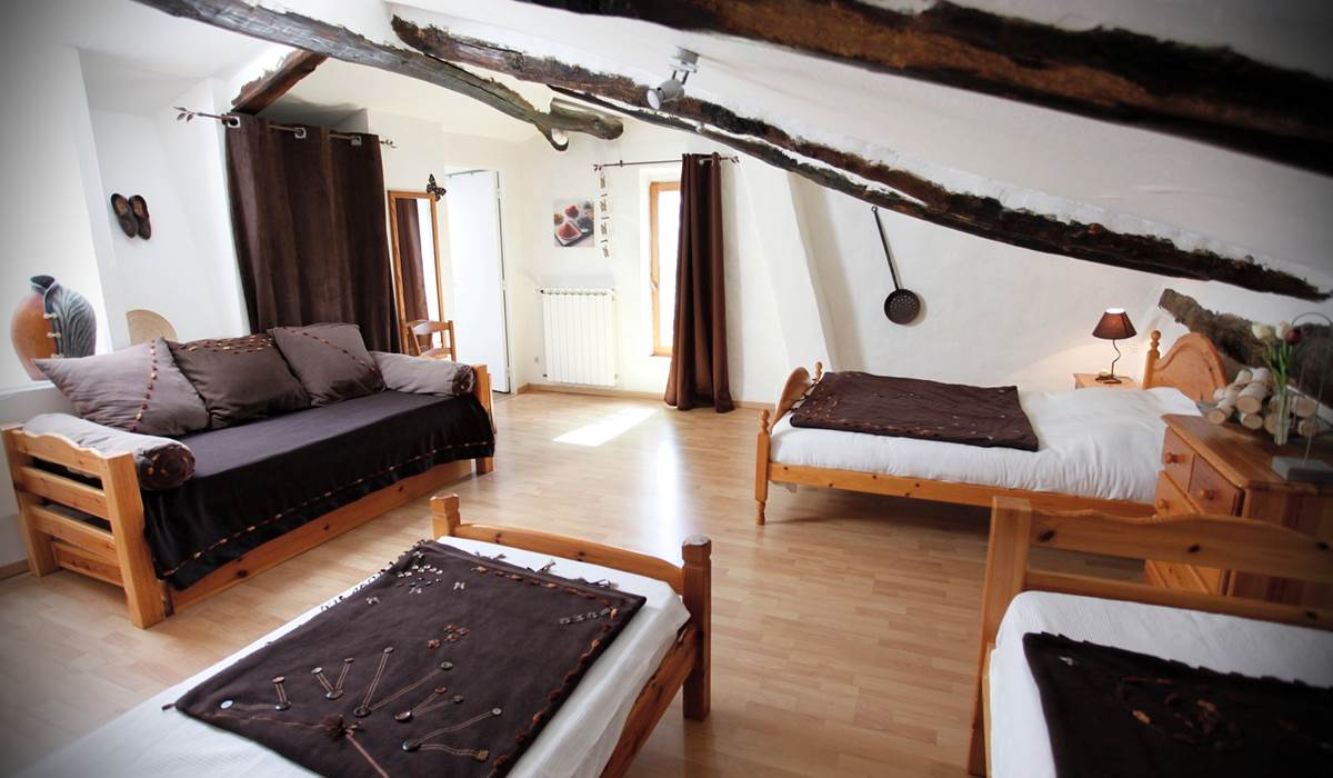 gîte Ombre bleue, ombre bleue du figuier gîtes et chambres d'hôtes avec piscine Ardèche