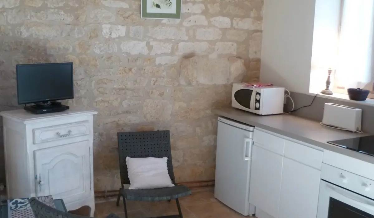 gîte Cahors, cuisine, vieilles pierres authentiques