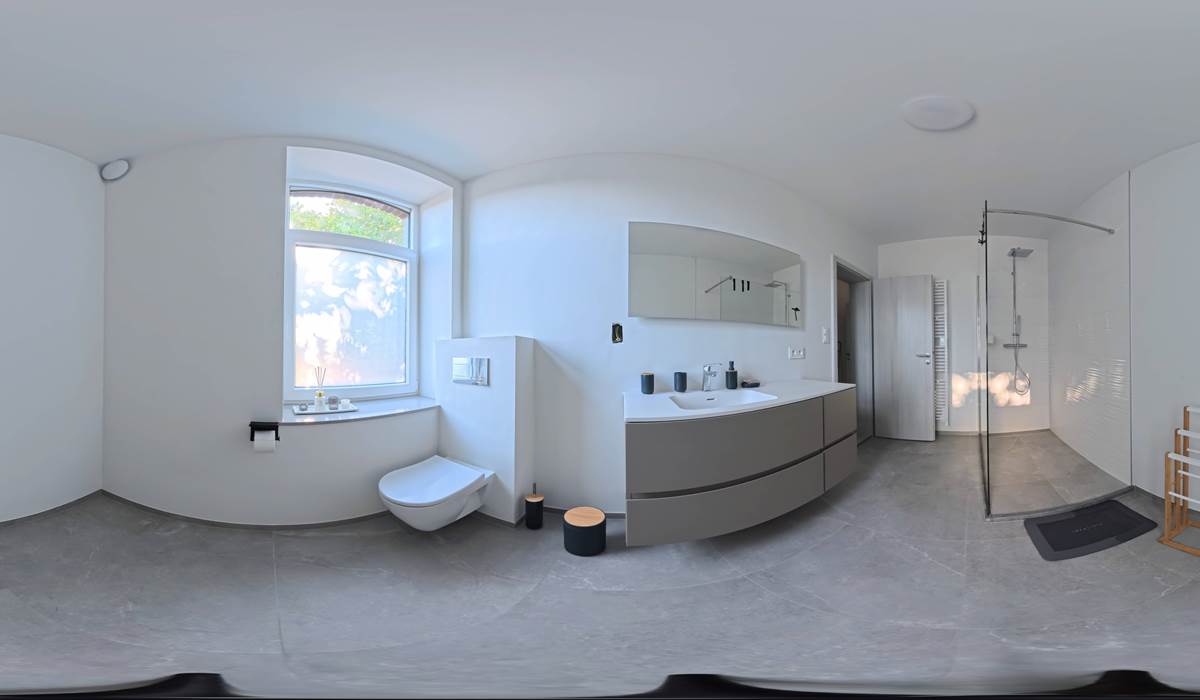 petite salle de bain 360°