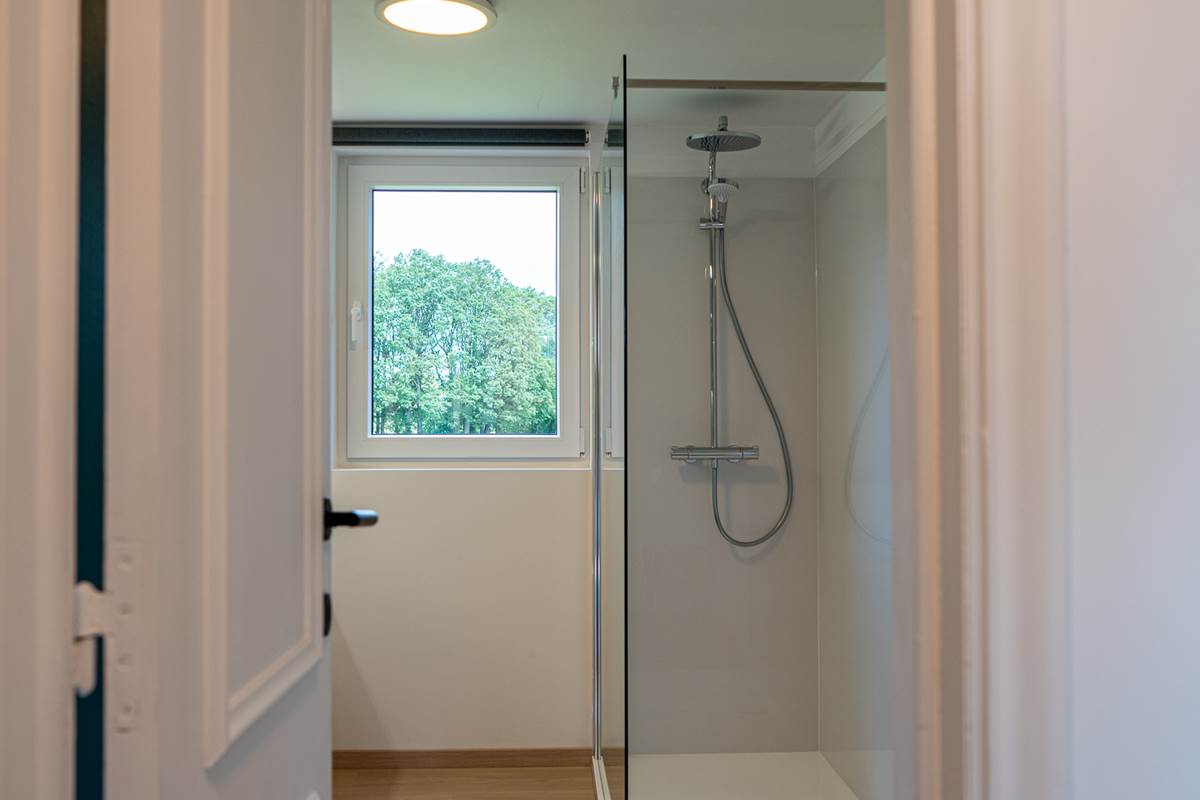Douche à l'italienne