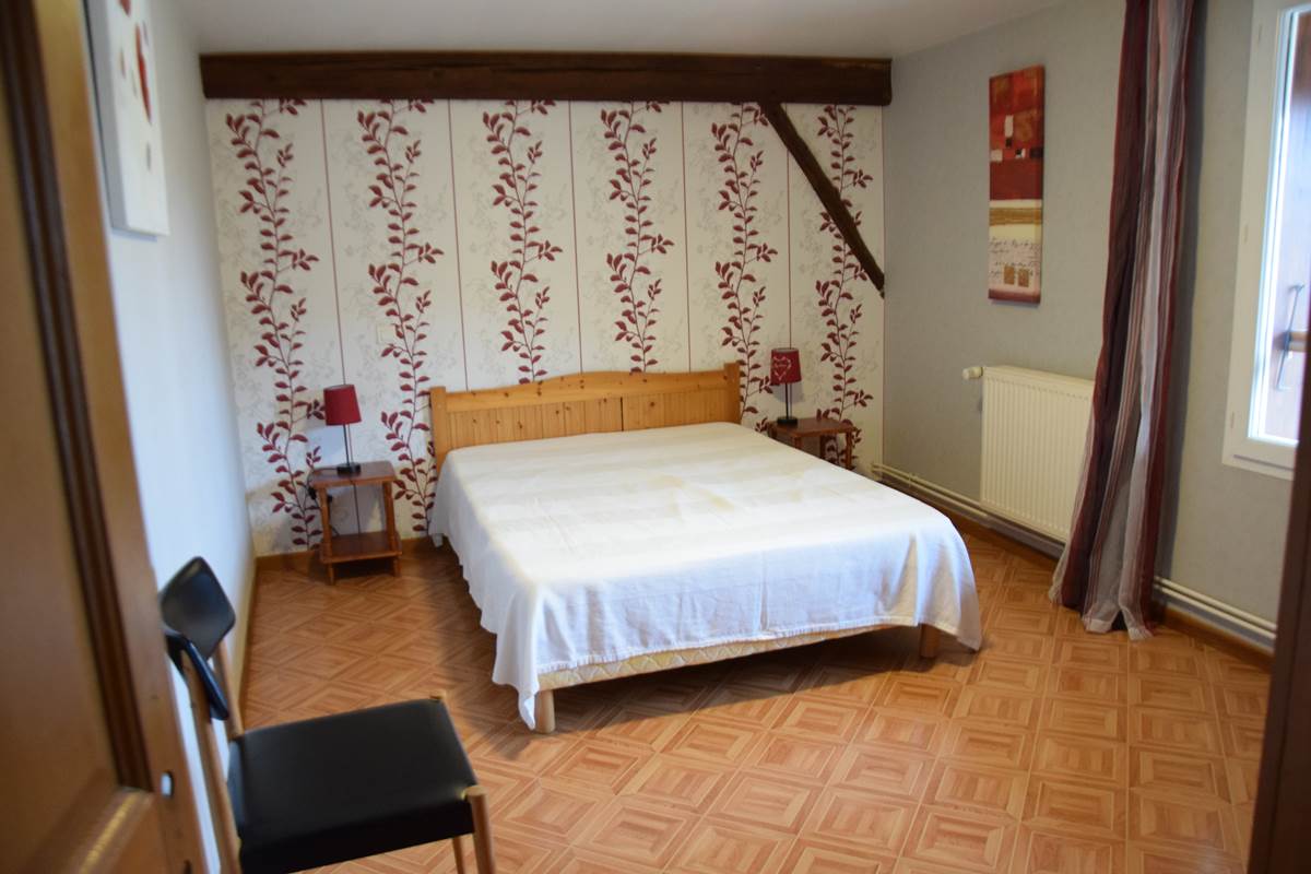 LA-SENTE-DES-VIGNES-LE-GITE-Chambre-2