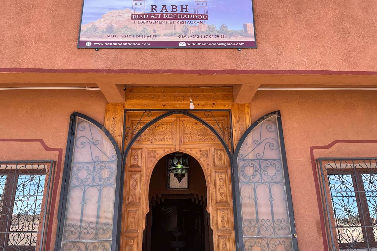 RIAD-AIT-BENHADDOU-Ouarzazate-extérieur-façade