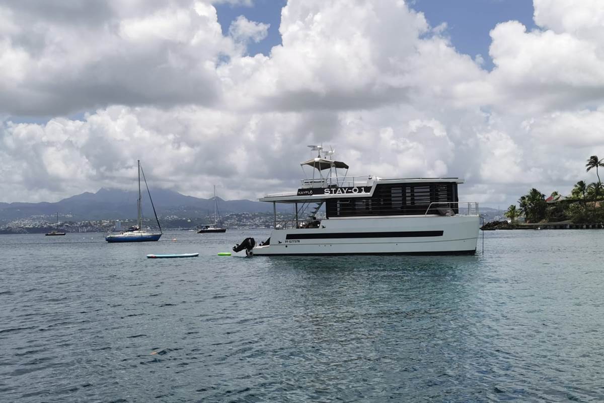 Paddle et baignade depuis le bateau à Anse Mitan