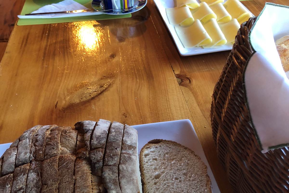 Petits déjeuner compris - Breakfast included