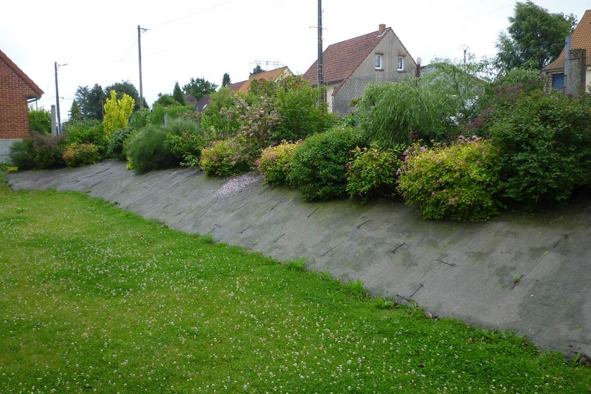 Jardin du Gite La Ferme des 2 chartreuses (Copy)
