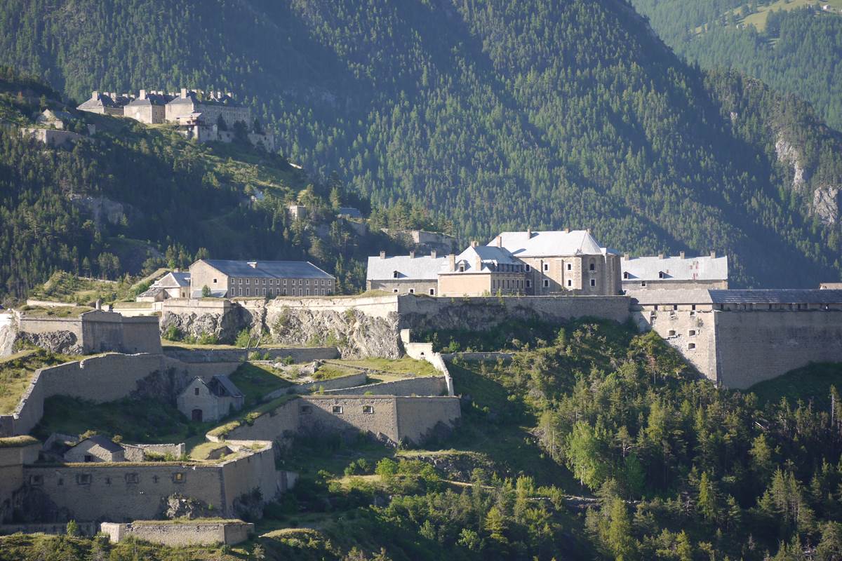 fort des tetes bleue