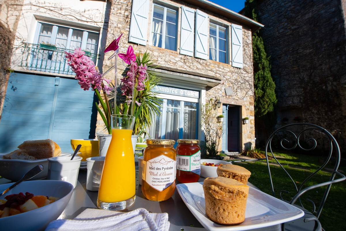 Maison d'hôtes l'Amphitryon - A l'heure du petit déjeuner