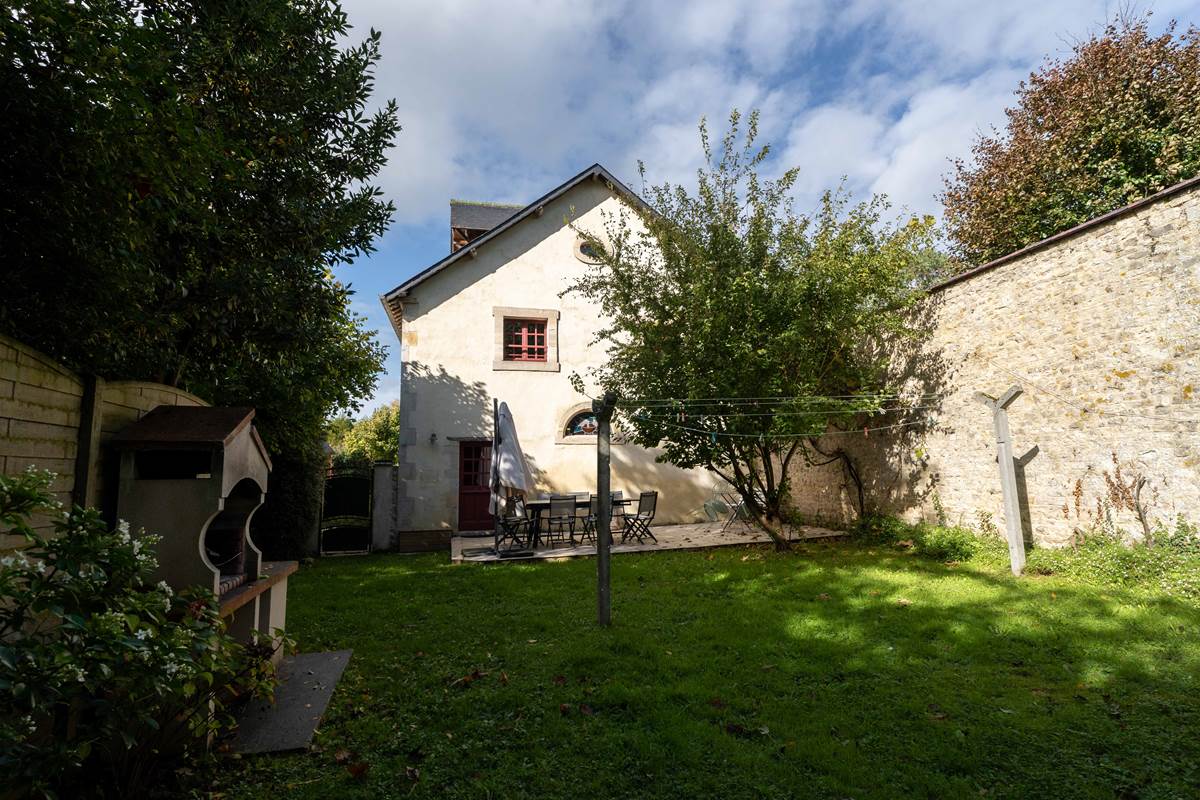 Le jardin et son environnement champêtre