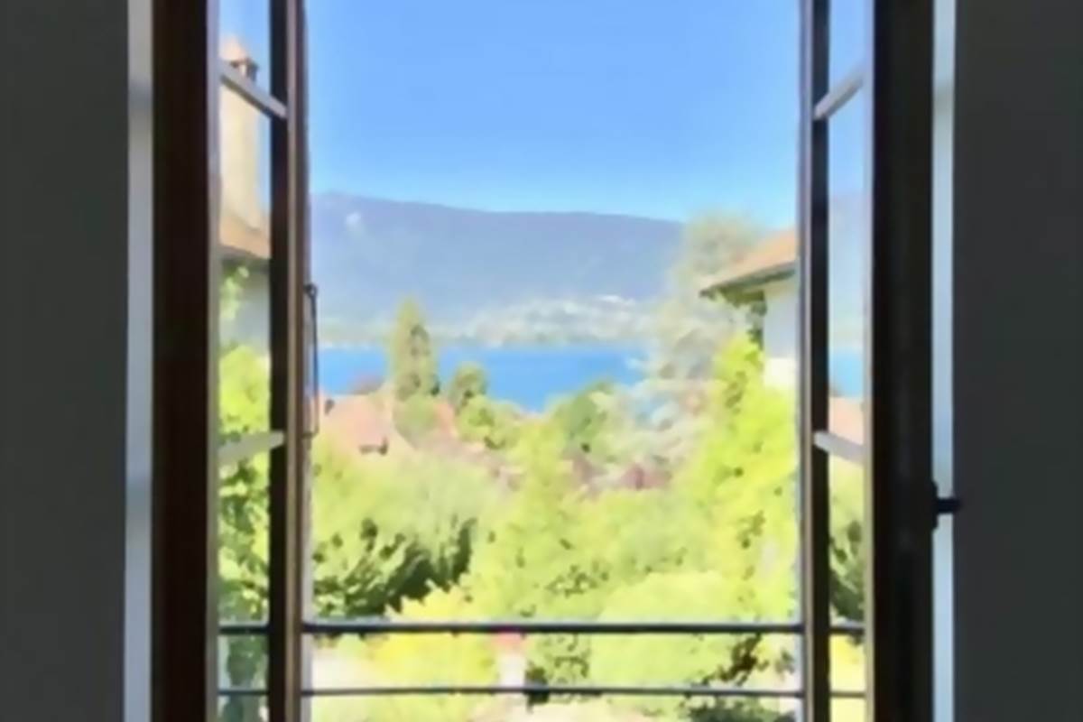 22-Le jardin de talloires-vue lac
