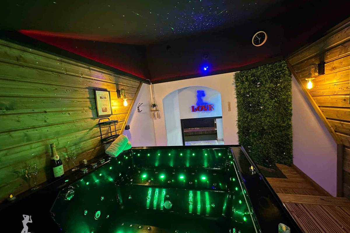 ambiance-nocturne-love-room