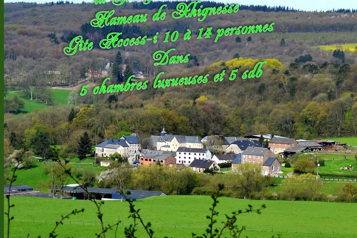 Oui le hameau est entouré de la jolie nature de l'Ardenne Belge