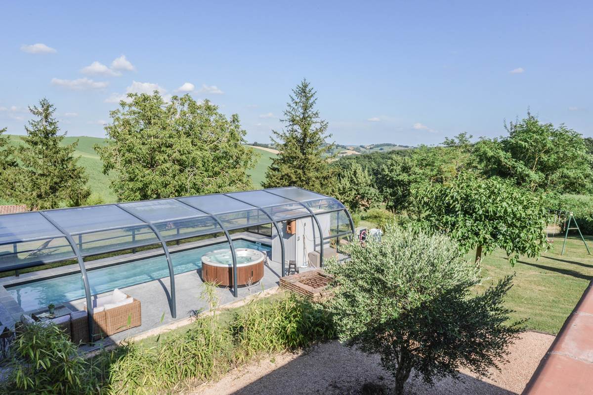 exte´rieur vue espace de´tente du haut de la terrasse