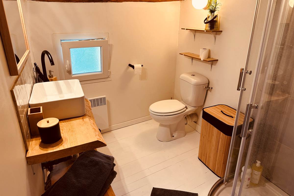 salle de bain chambre Eglantine