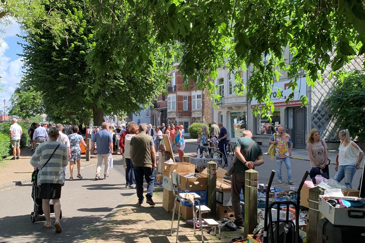 Brocante de Temploux les 15 et 16 aout 2026 - Gite Verveine Marguerite 14 personnes