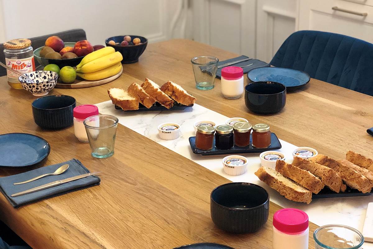 petit dejeuner-sejour professionnel-produits locaux