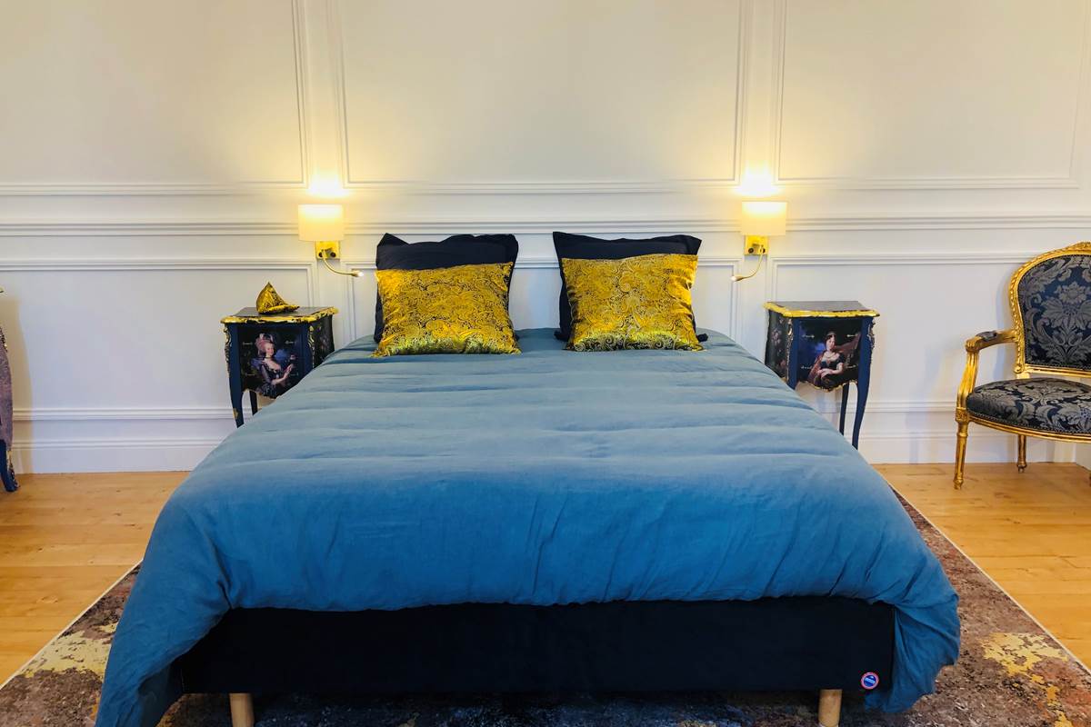 Chambre-d-hotes-romantique-spacieuse-niort