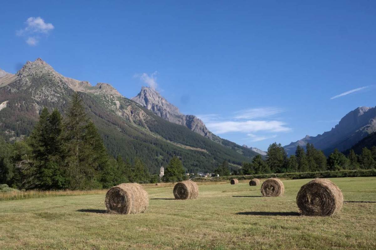 du lauzet au casset